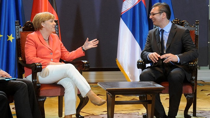 Merkel pozvala Vučića da poseti Nemačku u januaru