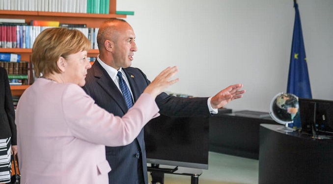 Haradinaj: Merkel nije tražila ukidanje takse, hvala Nemačkoj na zaštiti suvereniteta i teritorijalnog integriteta Kosova
