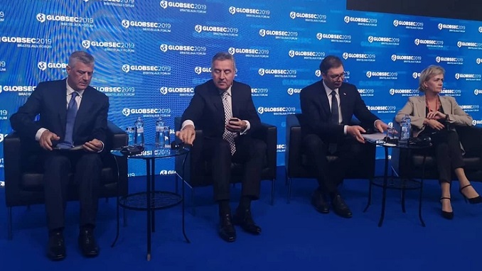 Tači: Srbija ne poštuje Briselski sporazum. Vučić: On ni ne zna odredbe sporazuma, Keti Ešton je tu, neka potvrdi (VIDEO)