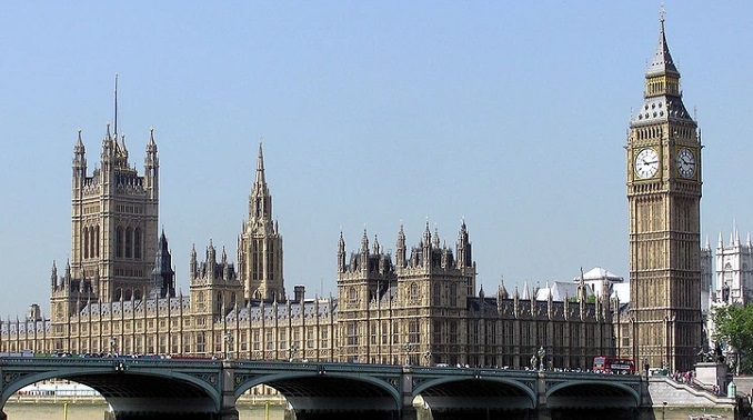 Britanski poslanici glasali za legalizaciju istopolnih brakova u Severnoj Irskoj