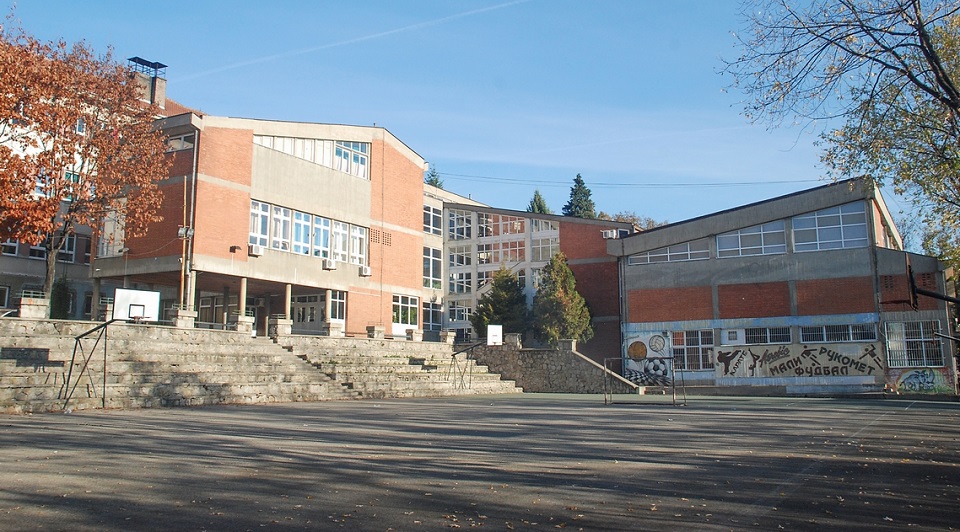 Beograd: Sukob učenika osnovne škole, povređena nastavnica