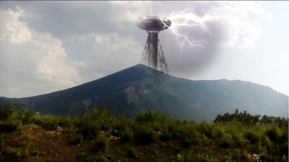 Rusi grade Teslin toranj na misterioznom Rtnju