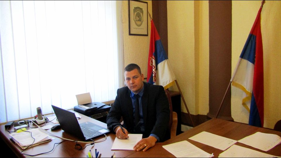 Samo izdajnici odlaze iz Srbije! Mladi zahvaljujući Vučiću nikad bolje nisu živeli – gospodin predsednik opštine Plandište Repac, SNS master sa Megatrenda