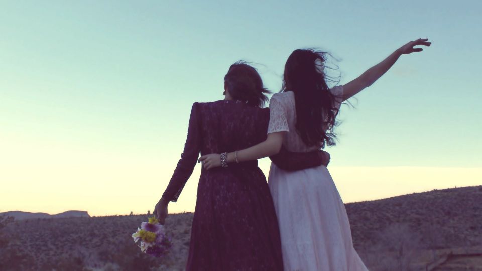 Odluka suda u Hrvatskoj: Istopolni parovi mogu da usvajaju decu