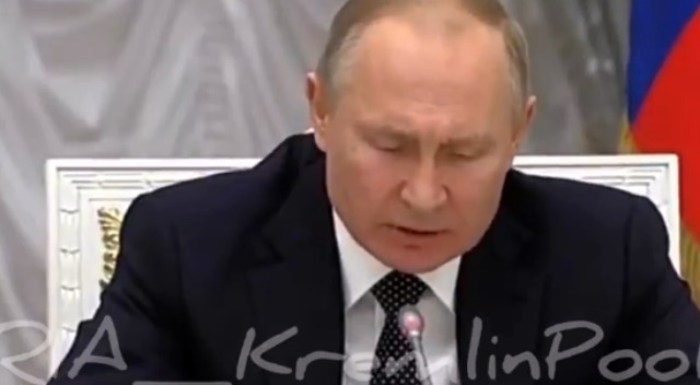 Putin: Evropski parlament i naslednici nacista lažu o Drugom svetskom ratu (VIDEO)