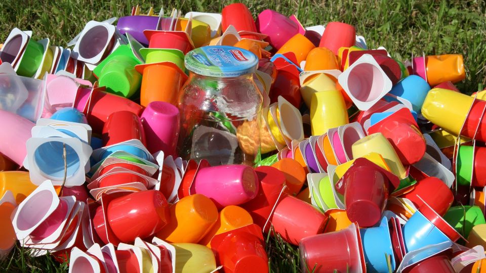 Mesečno unesemo u organizam 21 gram plastike