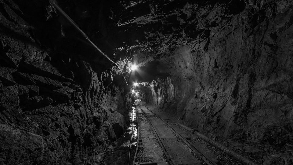 Zlato, bakar, olovo, cink, uran, hrom… Koliko vredi rudno blago Srbije?