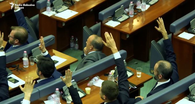 Izabrana nova Vlada Kosova