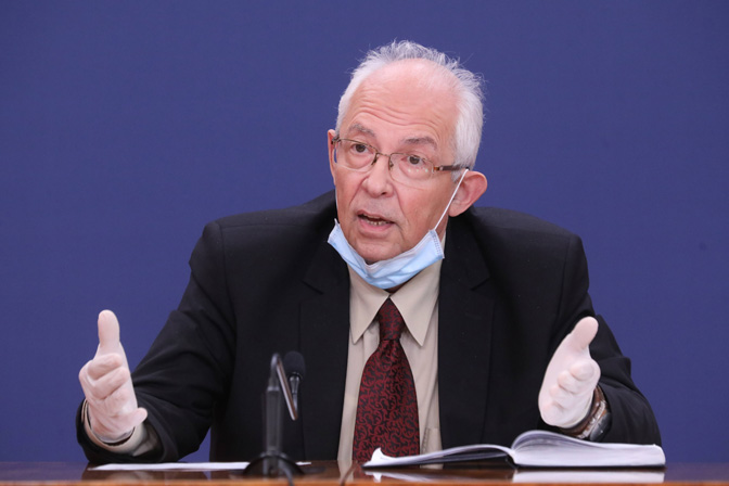 Zalažem se za zabranu svih kontakata – ne odgovaram na politička pitanja