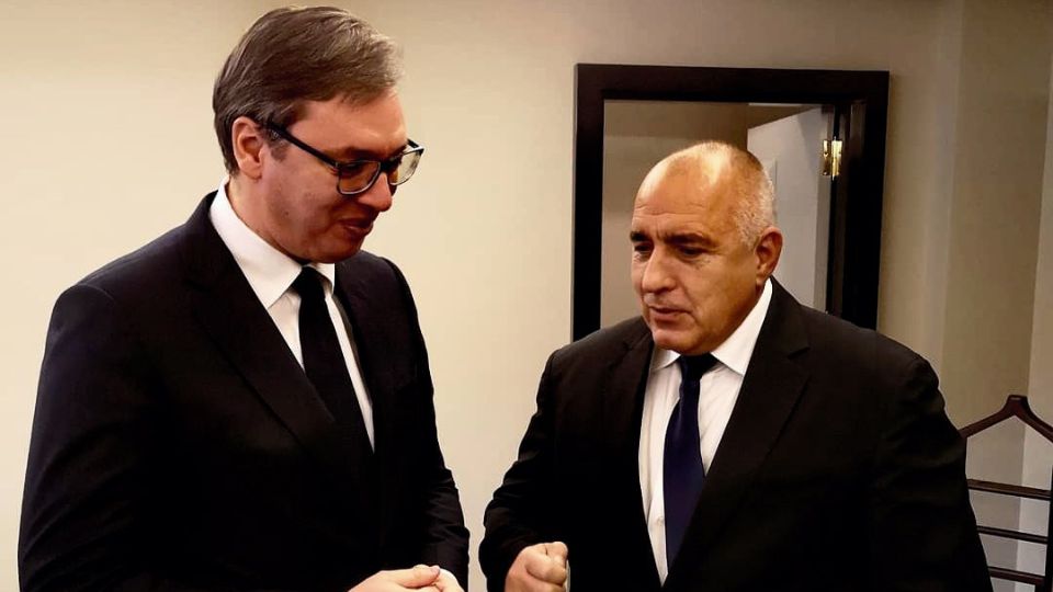 Vučić i Borisov razgovarali o merama na granici i turizmu