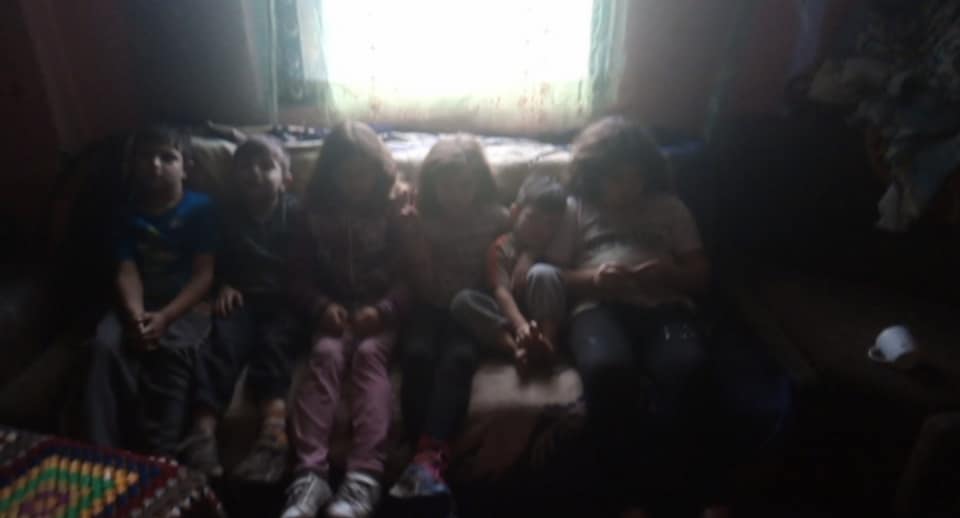 Srbijo pomozi!!! Samohrana majka iz Pančeva ima samo jednu želju-šporet da može deci da peče hleb!