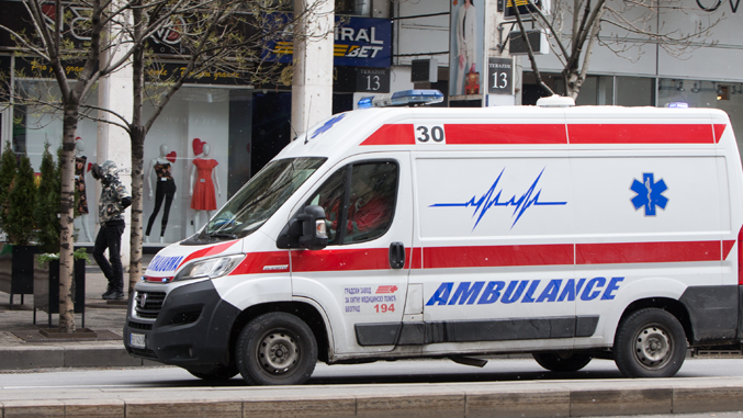 Mlađa žena se bacila sa skele na hramu Svetog Save