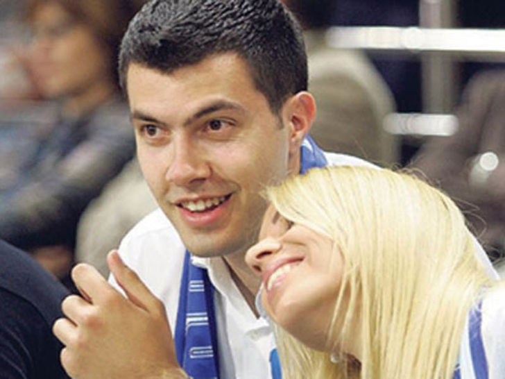 Sin Milorada Dodika najavio tužbu protiv američkog ambasadora u BiH