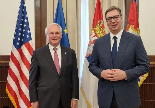 U TOKU JE SASTANAK Predsednik Vučić i američki ambasador Hil o brojnim važnim temama
